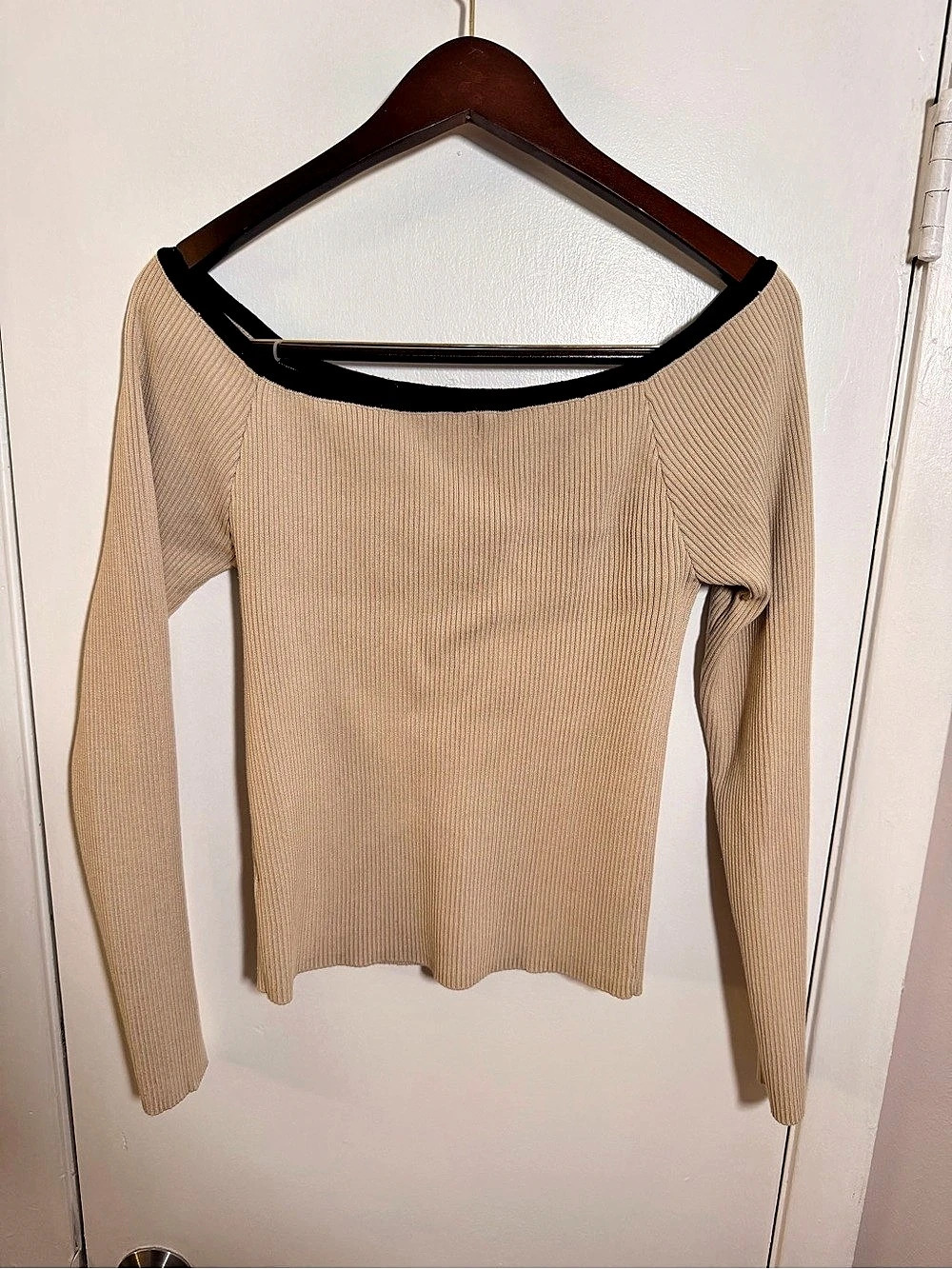 FASHION NOVA Ribbed Long Sleeve Sweater in Beige & Black Large